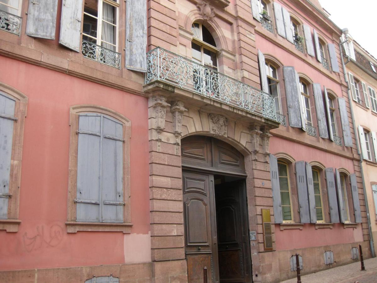 Appartement Le 22 - Colmar Centre Parking Privatif En Option Esterno foto