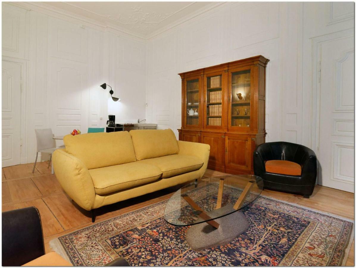 Appartement Le 22 - Colmar Centre Parking Privatif En Option Esterno foto