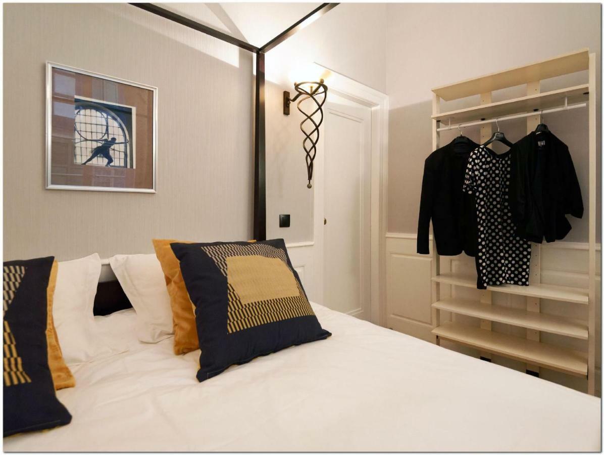 Appartement Le 22 - Colmar Centre Parking Privatif En Option Esterno foto